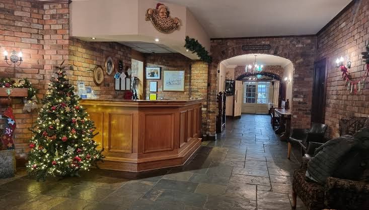 Downshire Arms Hotel photo 2