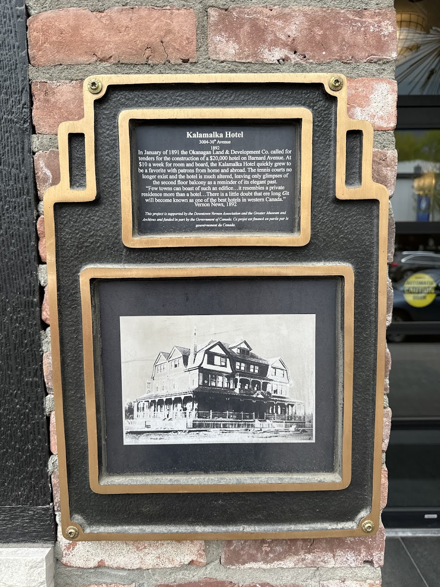 Kalamalka Hotel photo 2