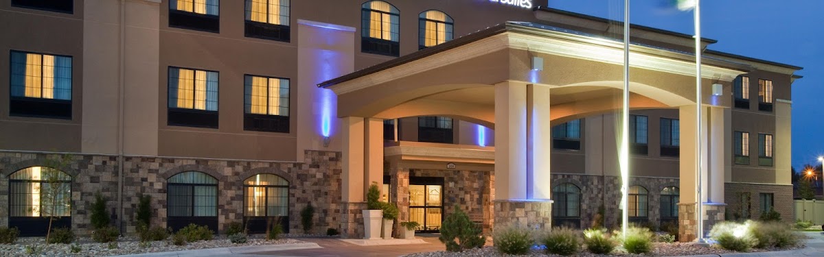 Holiday Inn Express & Suites Grand Island by IHG