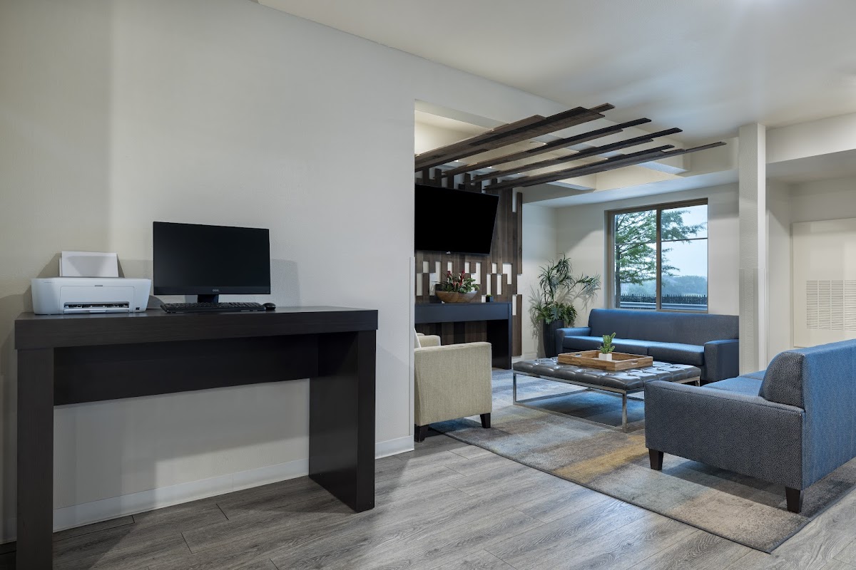 Soka Suites Dallas - Las Colinas photo 3