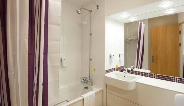 Premier Inn Halifax Town Centre hotel photo 3