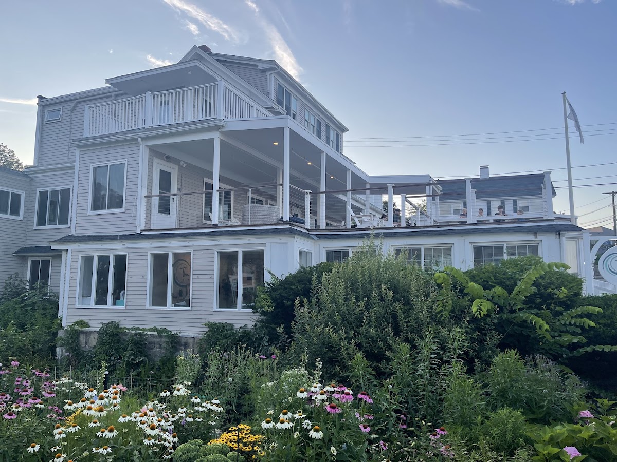 The Cove At Rockport Hotel