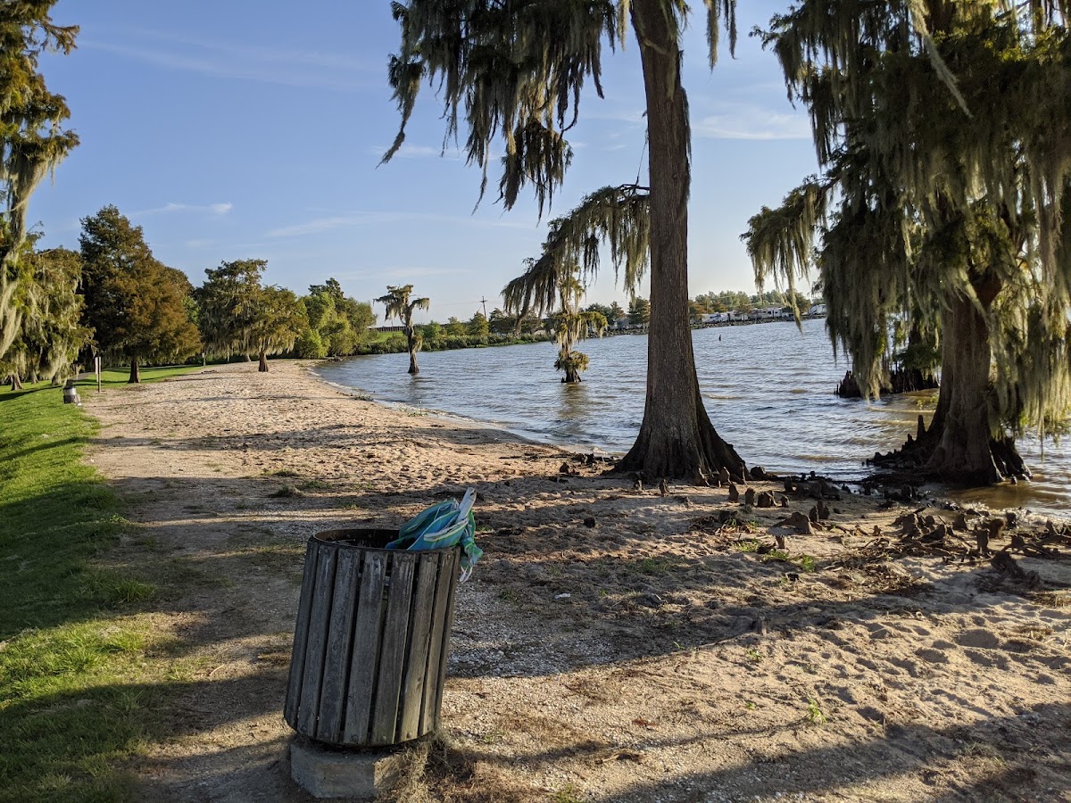Lake End Park