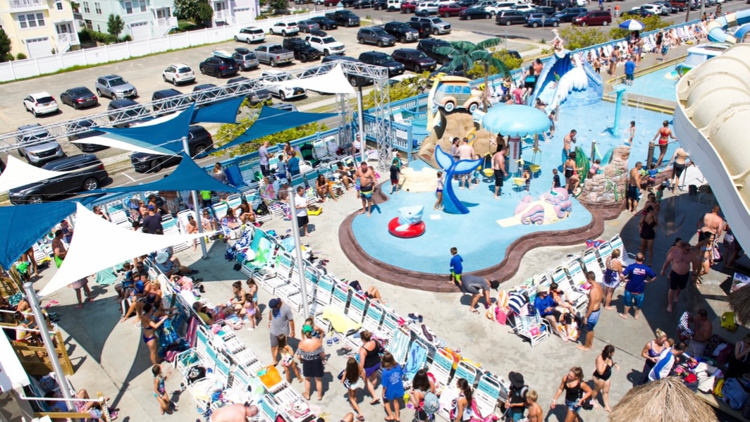 Thundering Surf Waterpark
