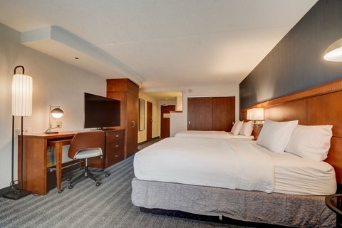 Courtyard by Marriott Cincinnati North at Union Centre photo 2