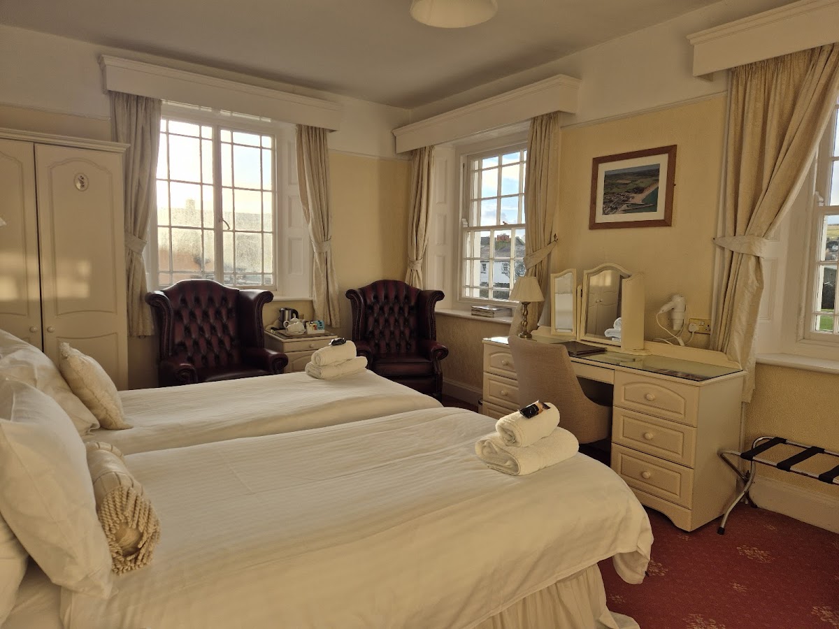 Haddon House Hotel photo 2