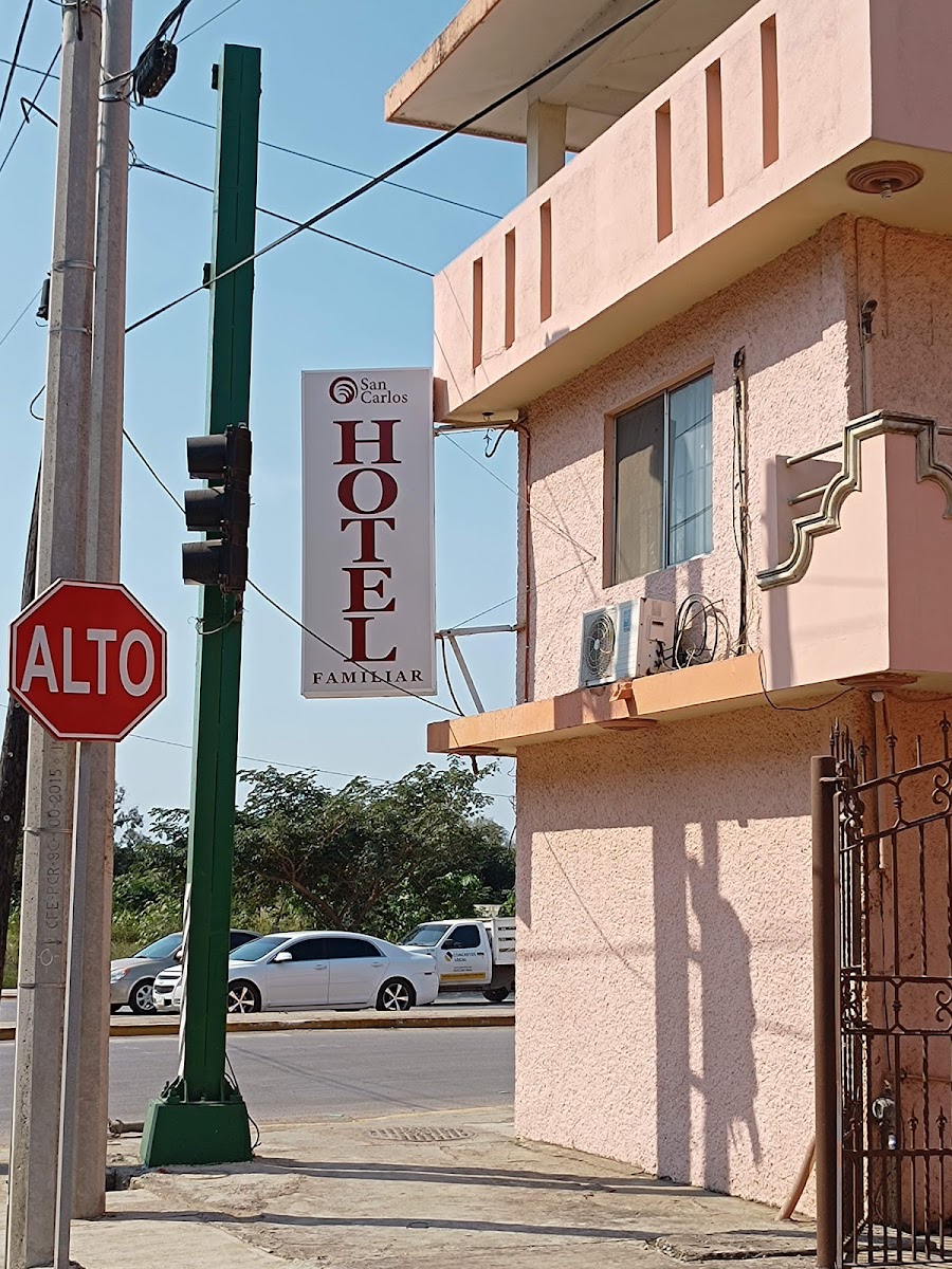 Hotel Familiar San Carlos