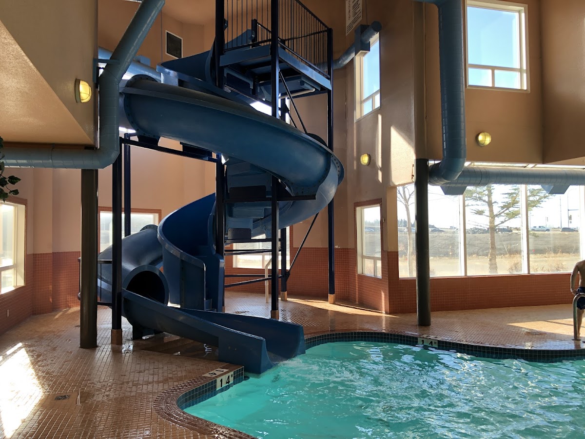 Days Inn by Wyndham Red Deer photo 3