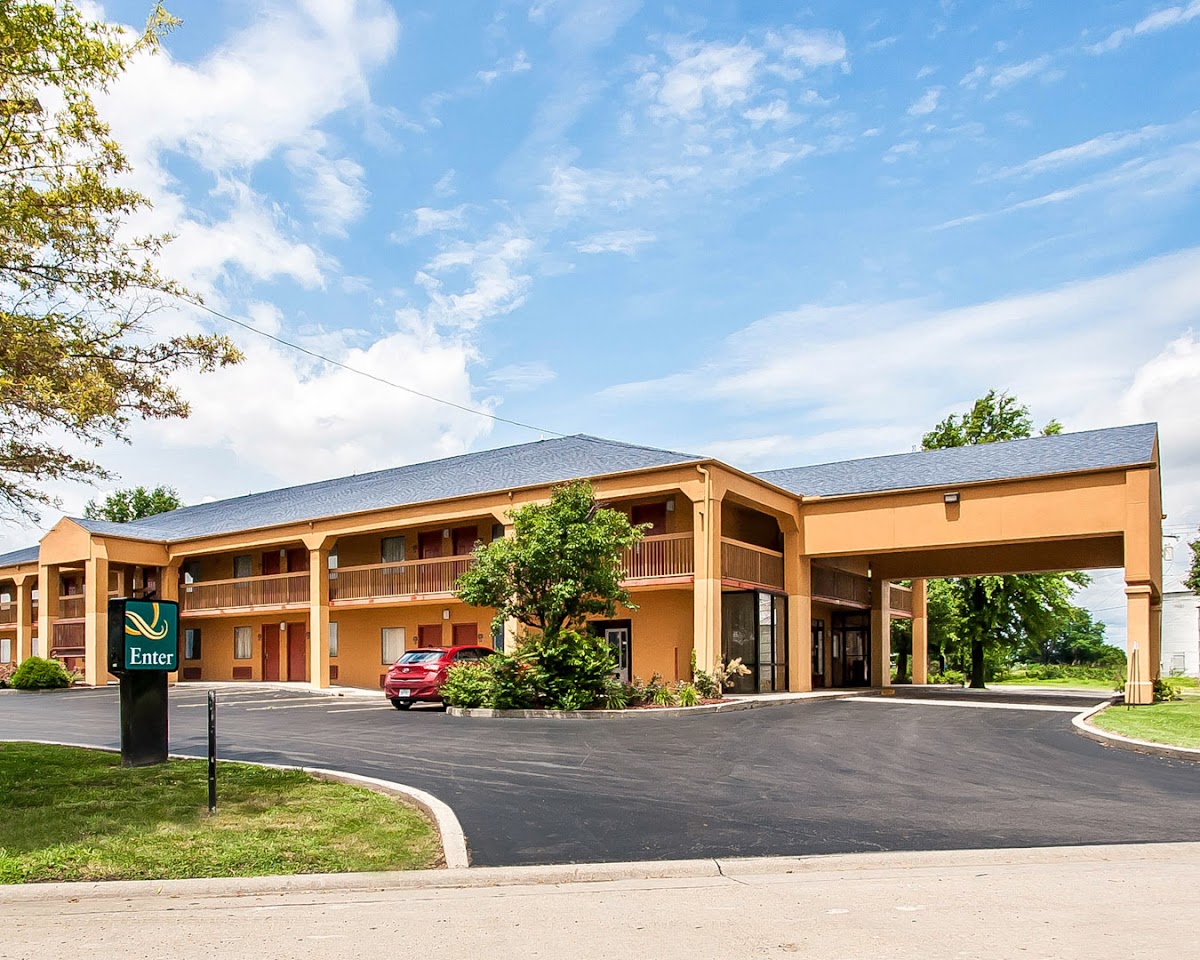 The RiverStone Hotel Charleston - Sikeston