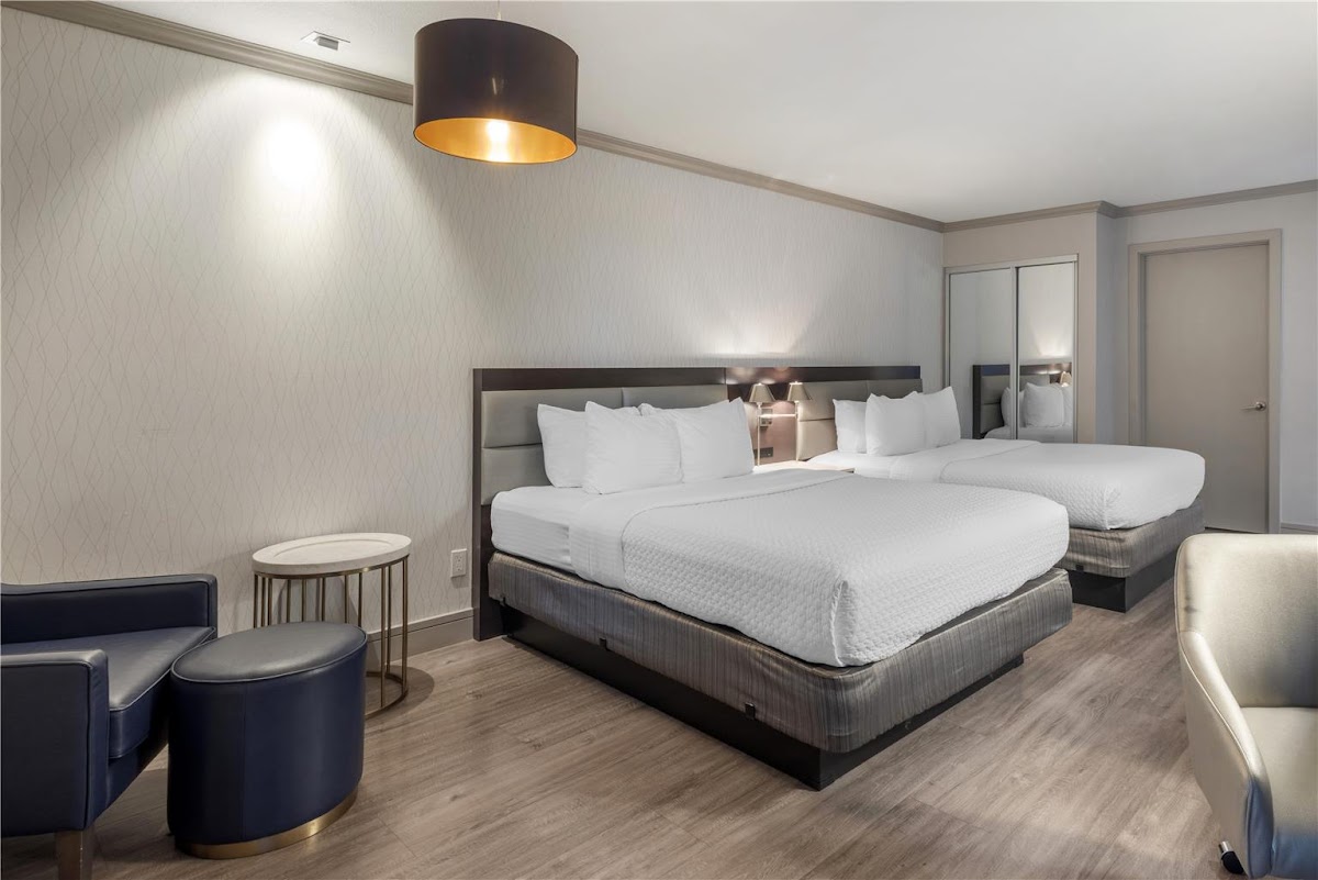 Best Western Plus Executive Suites photo 2