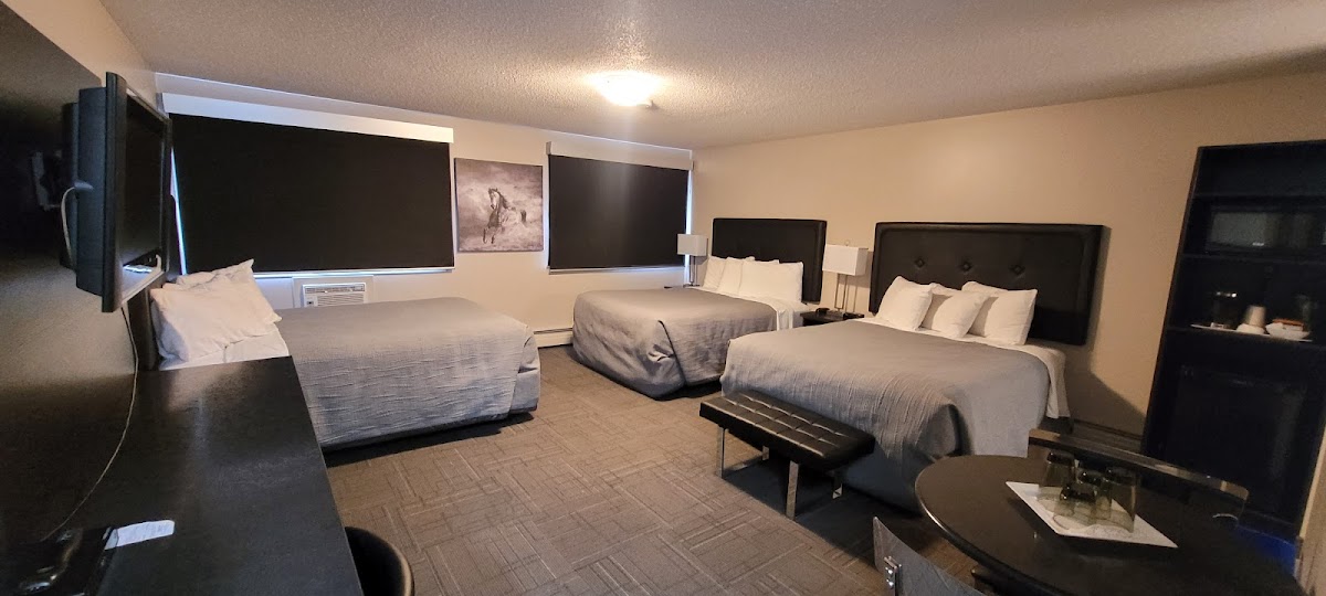 Ponoka Stampeder Inn photo 2
