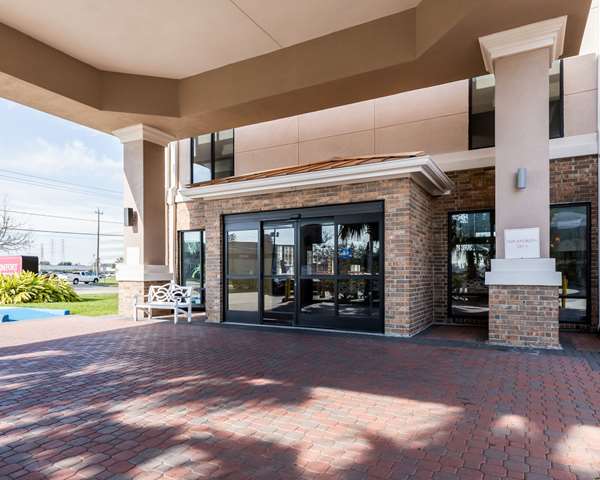 Comfort Suites near NASA - Clear Lake photo 3