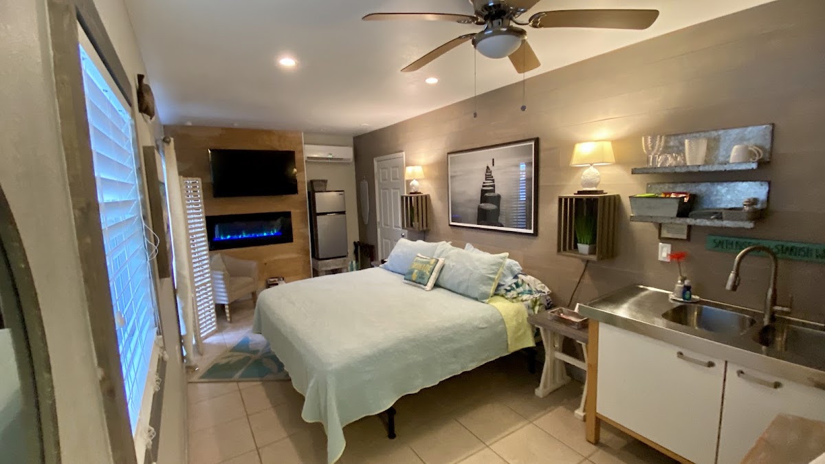 Latitude 26 Waterfront Boutique Resort - Bonita Springs photo 2