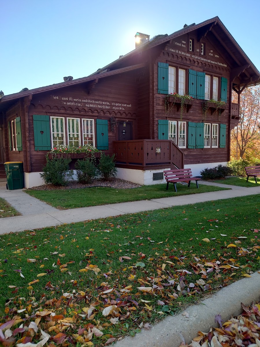 Chalet of the Golden Fleece Museum