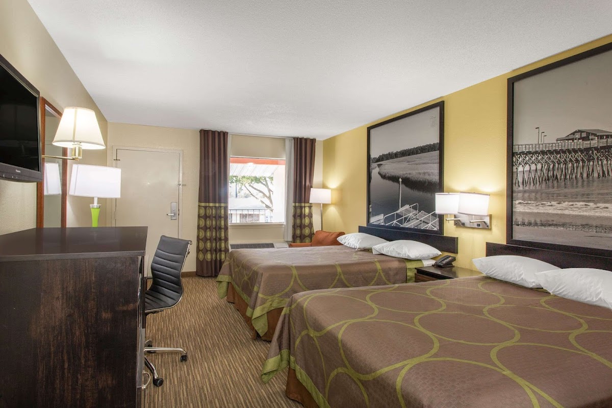 Super 8 by Wyndham Florence photo 2