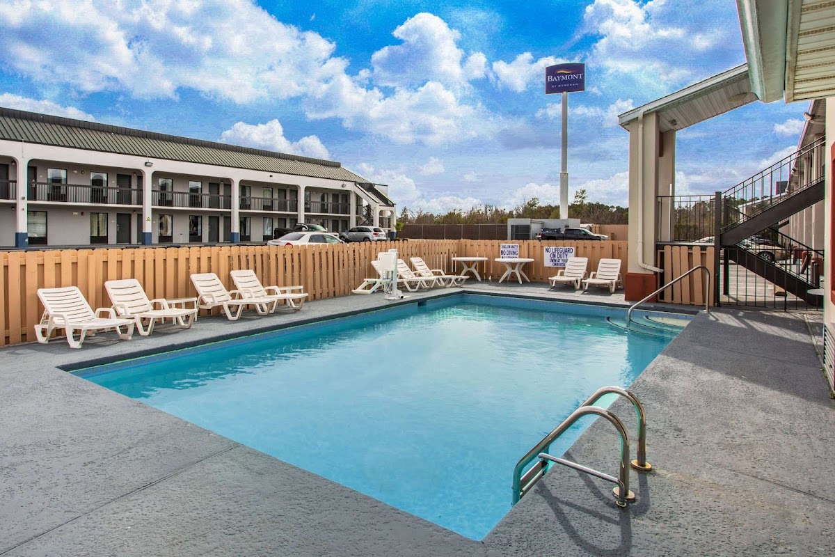 Super 8 by Wyndham Florence photo 3