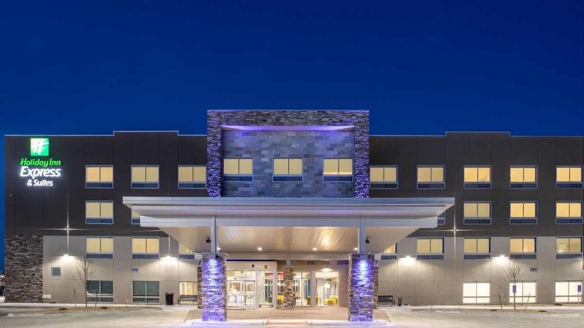 Holiday Inn Express & Suites Denver NE - Brighton by IHG