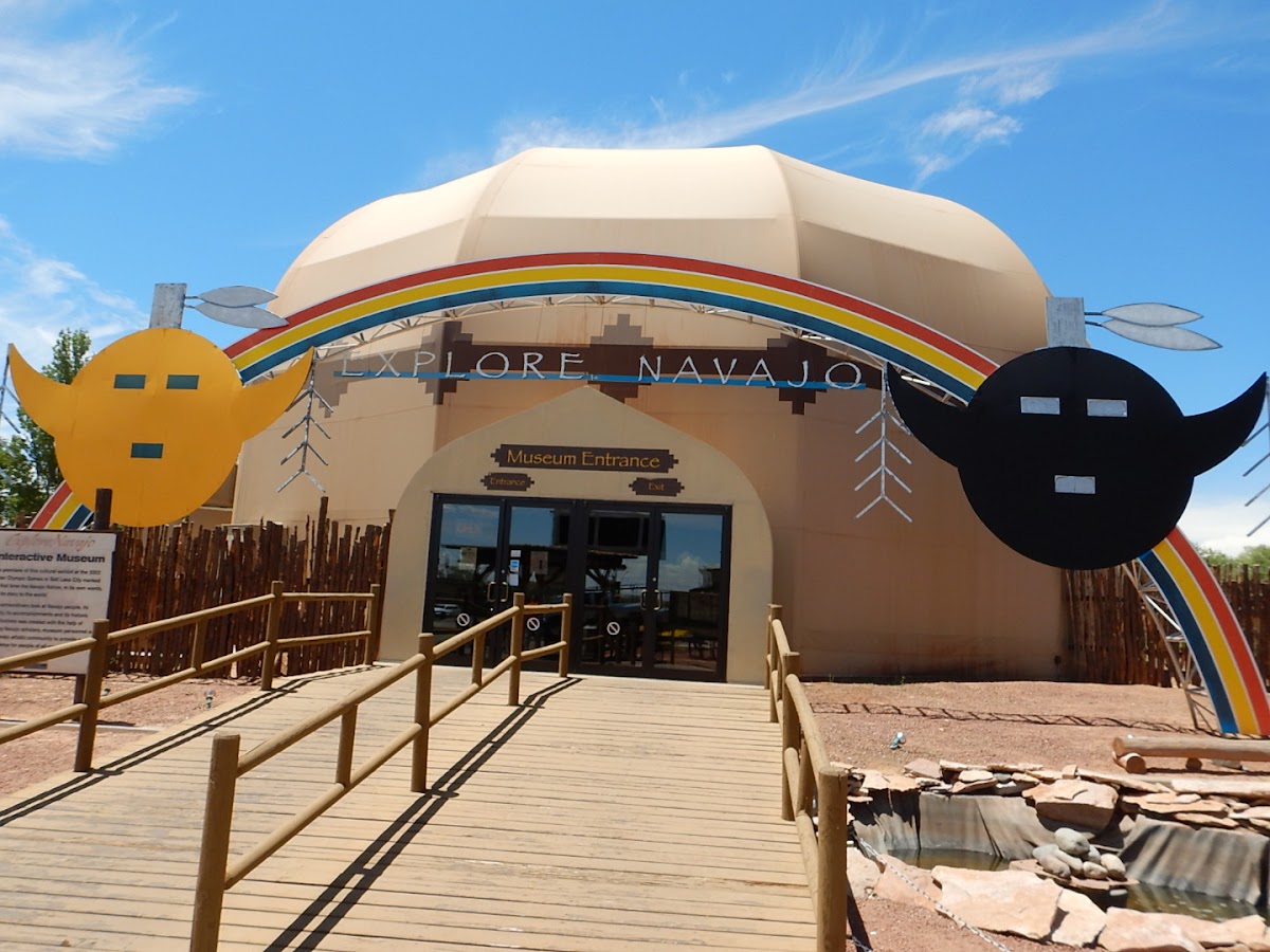Explore Navajo Museum