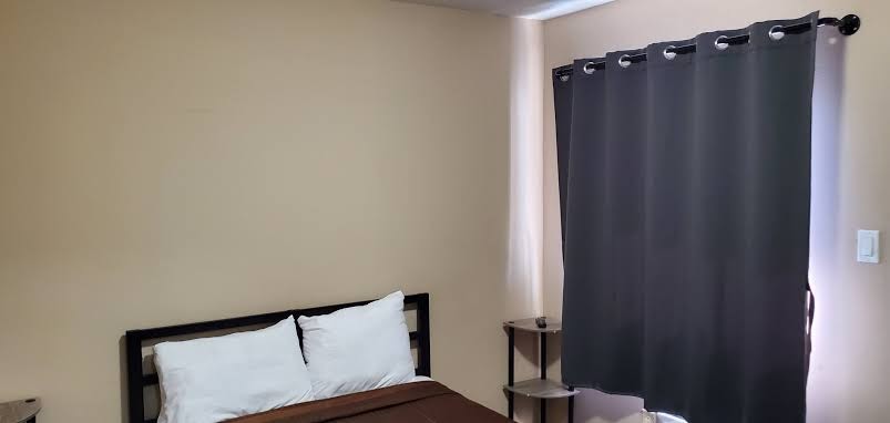 HI-WAY REST MOTEL photo 3