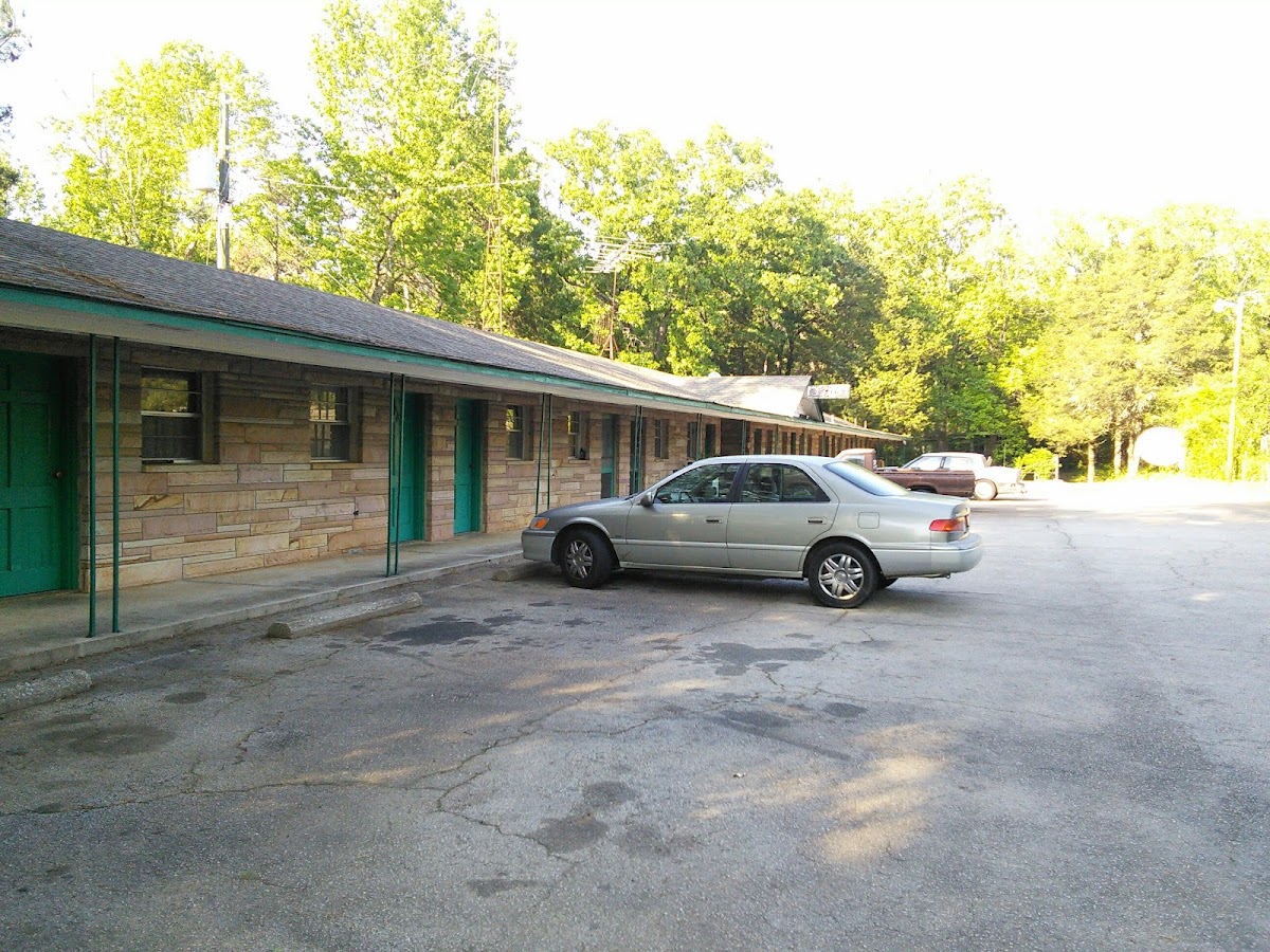 Rose Hill Motel