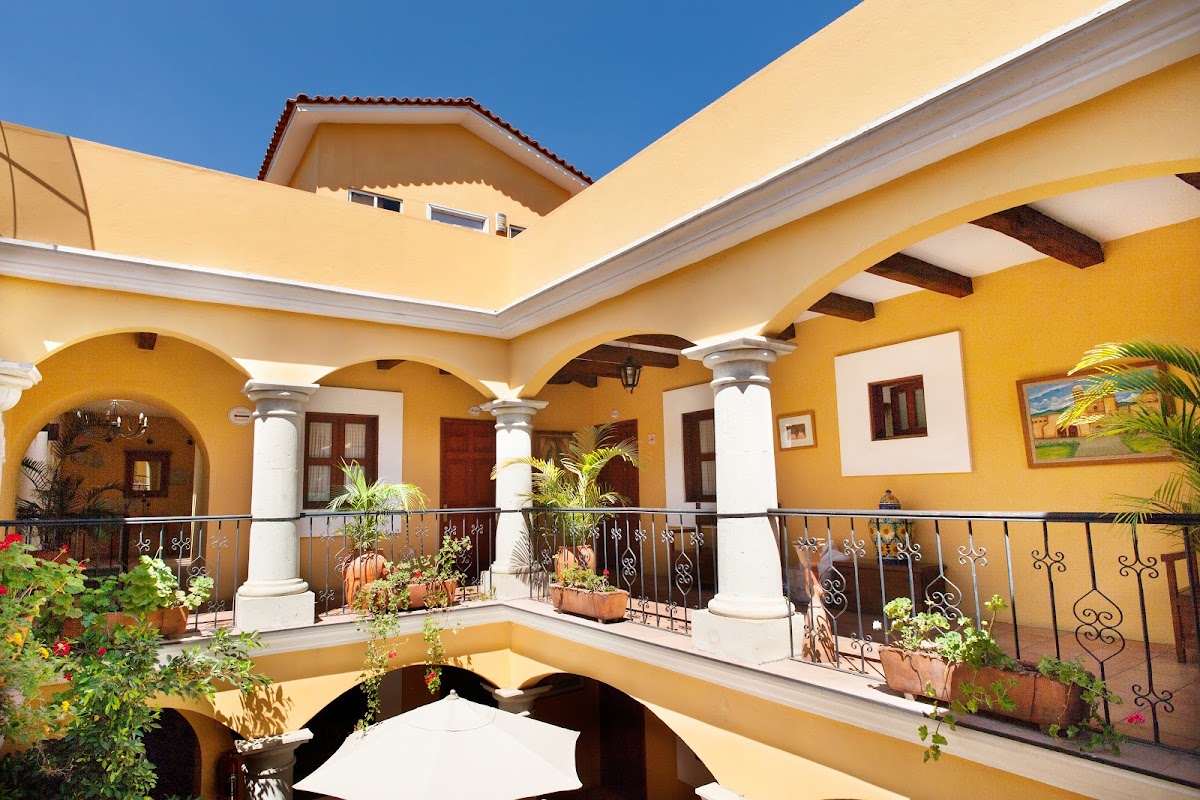 HOTEL CASA DIVINA