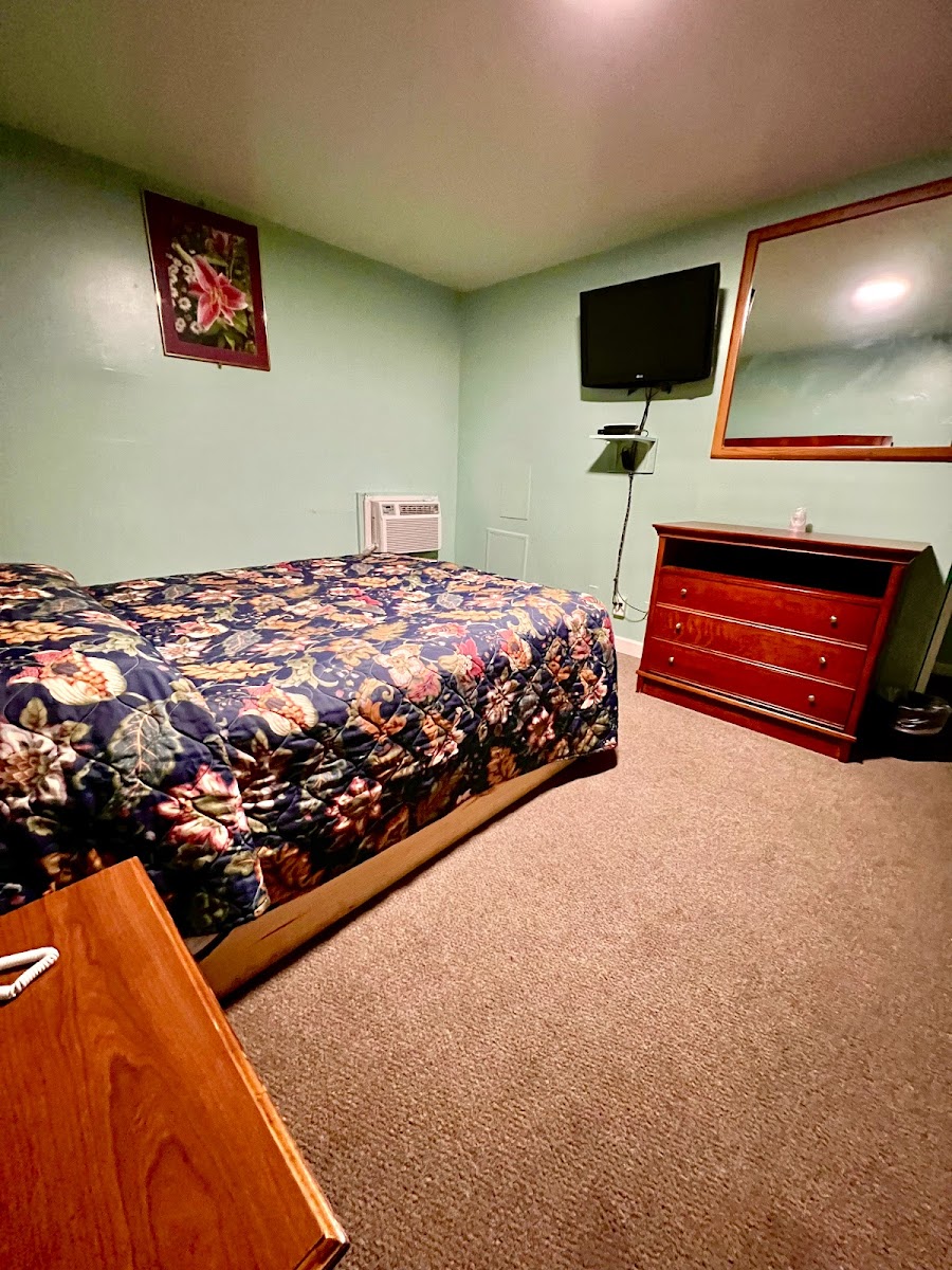 YOUR MOTEL photo 2