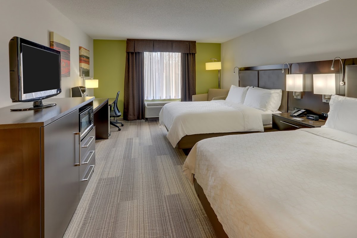 Holiday Inn Express & Suites Dayton-Centerville by IHG photo 2