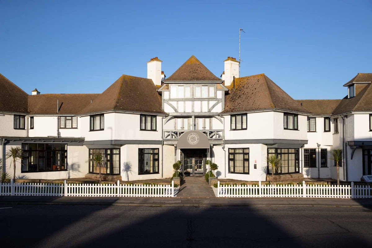 The Relais Cooden Beach Hotel & Spa