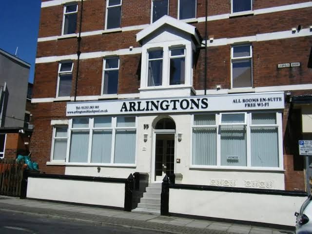 ARLINGTONS