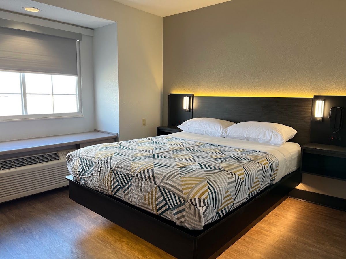 Motel 6 Indianapolis, IN - Carmel photo 3