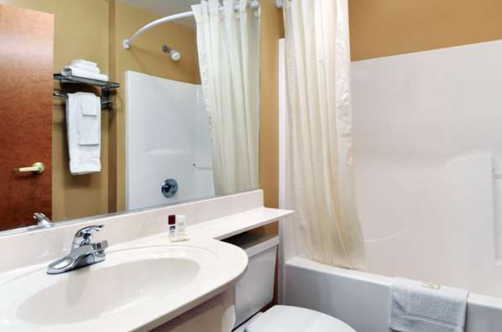 WELCOME INN & SUITES photo 3