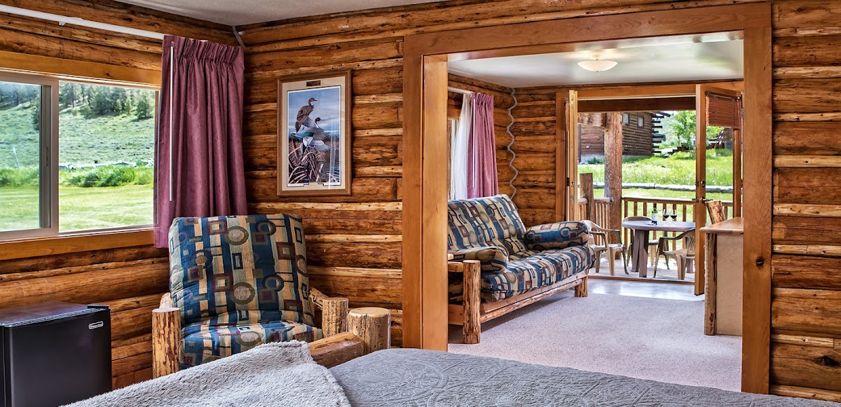 Stanley High Country Inn photo 2