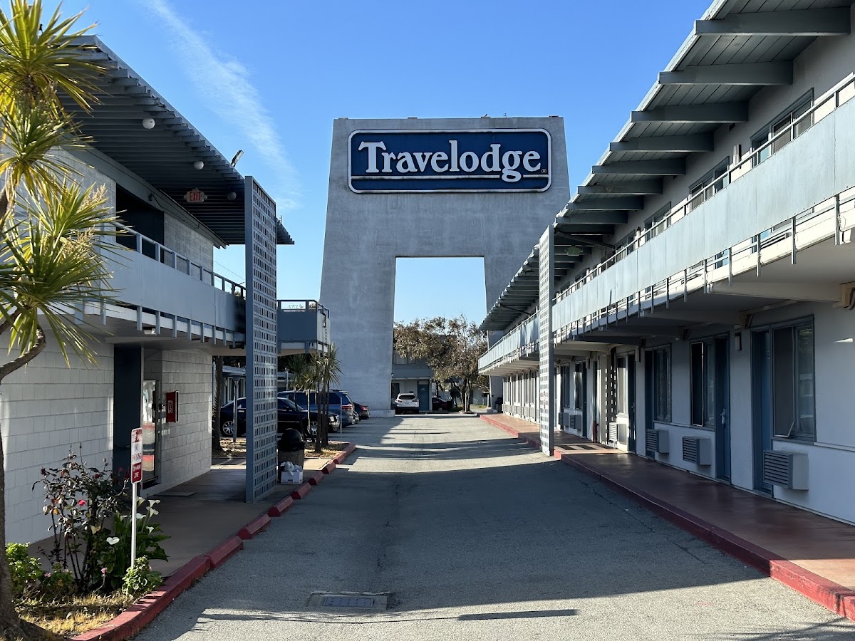 Travelodge by Wyndham San Francisco Airport North photo 3