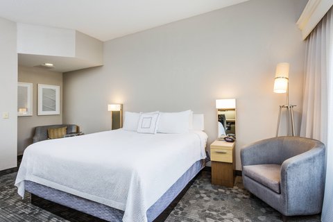 Courtyard by Marriott Rocky Mount photo 2