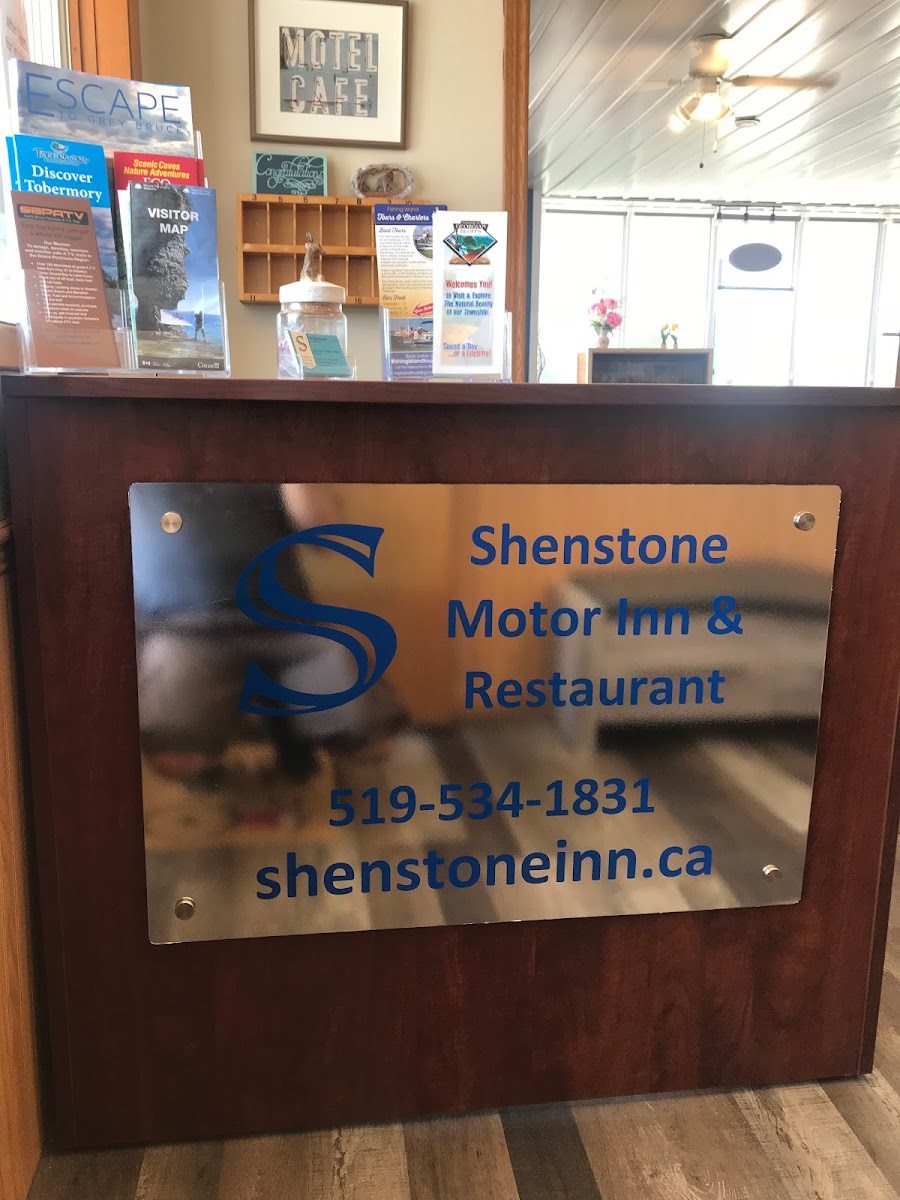 Shenstone Motor Inn & Restaurant - Burger & More photo 2