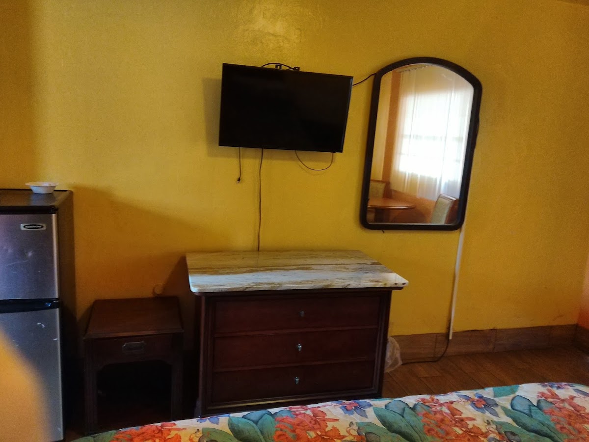 Camellia Motel