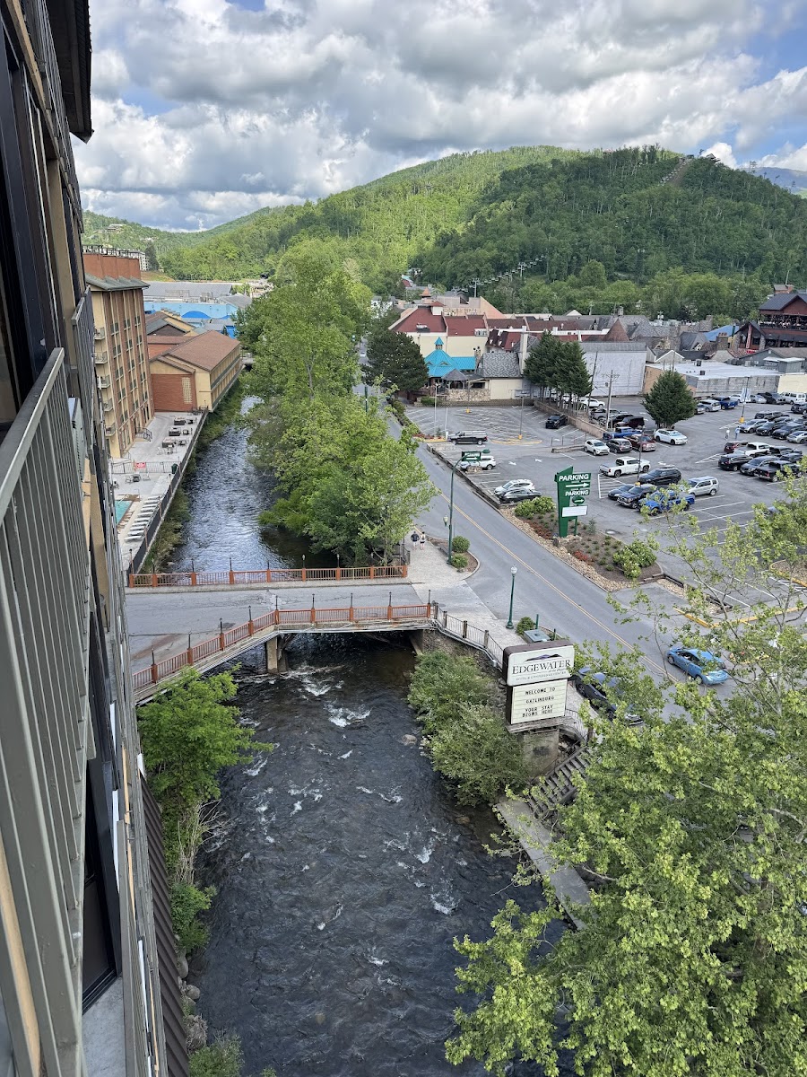 Edgewater Hotel and Conference Center Gatlinburg photo 3