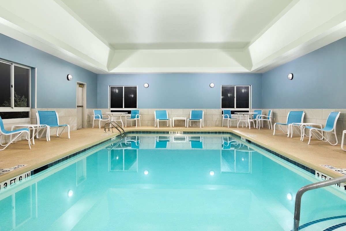 Holiday Inn Express & Suites Spartanburg-North by IHG photo 3