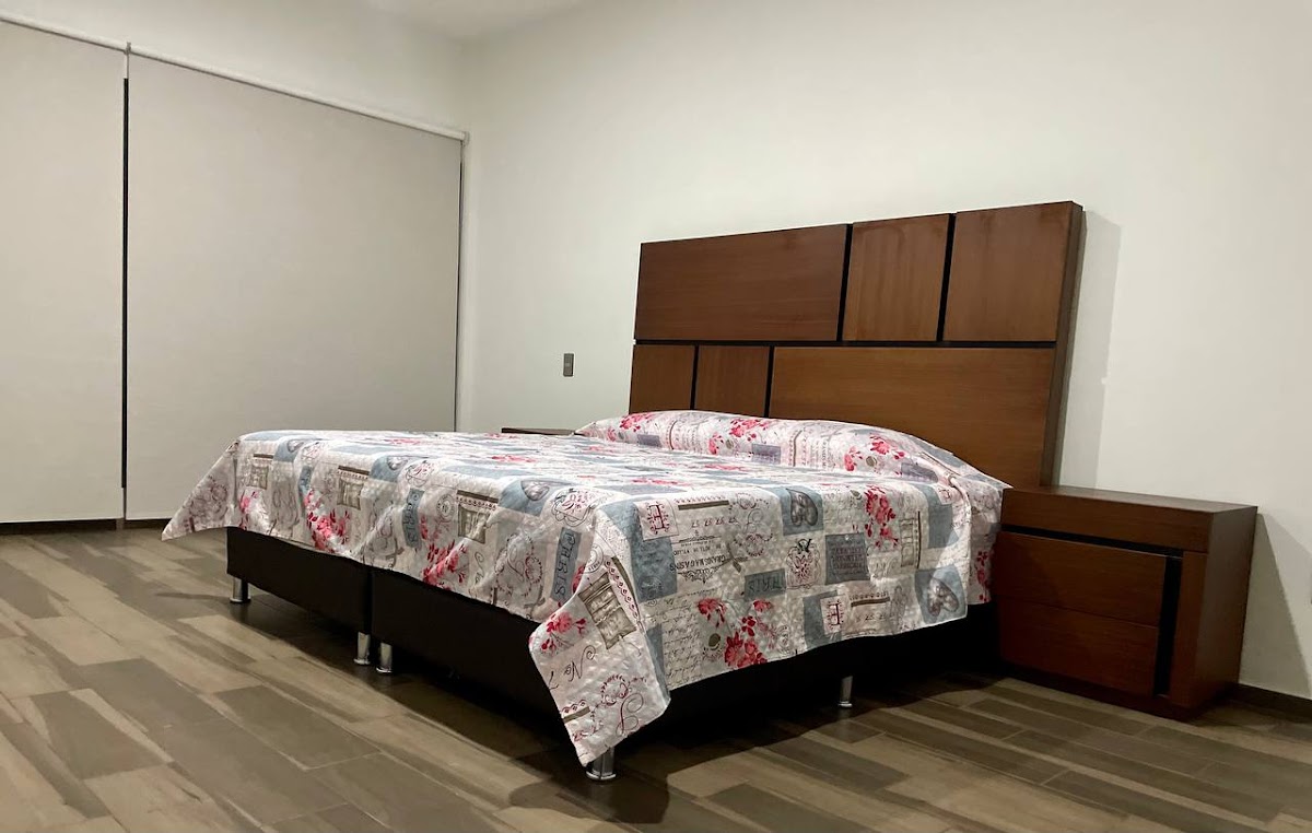 Hotel / Renta Airbnb - Casas y Suites HG photo 3