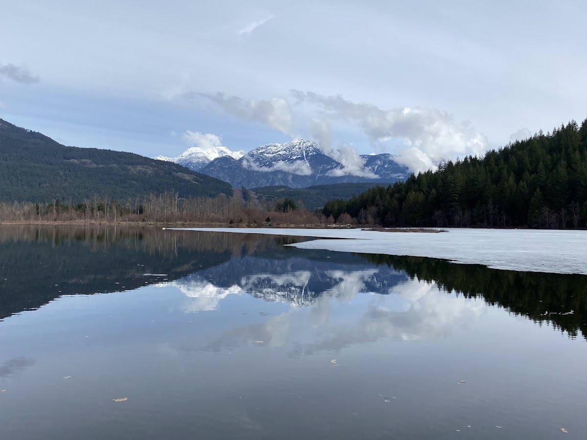 One Mile Lake