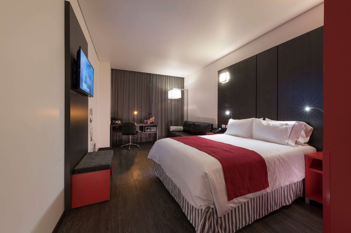 Ramada Encore by Wyndham San Luis Potosi photo 2