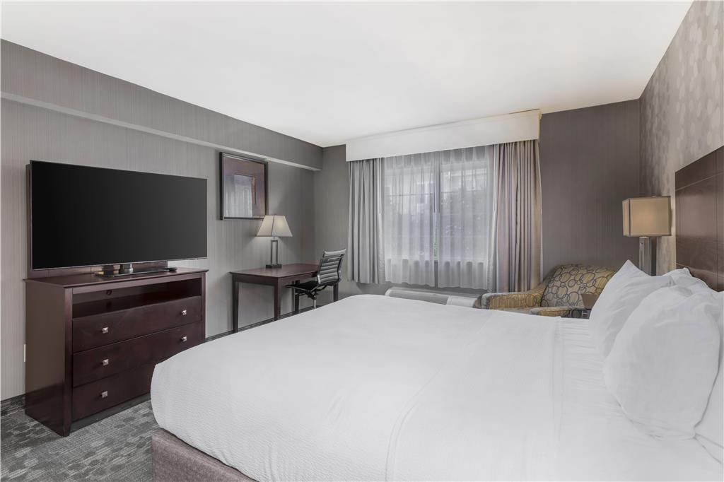 Best Western Concord Inn & Suites photo 2