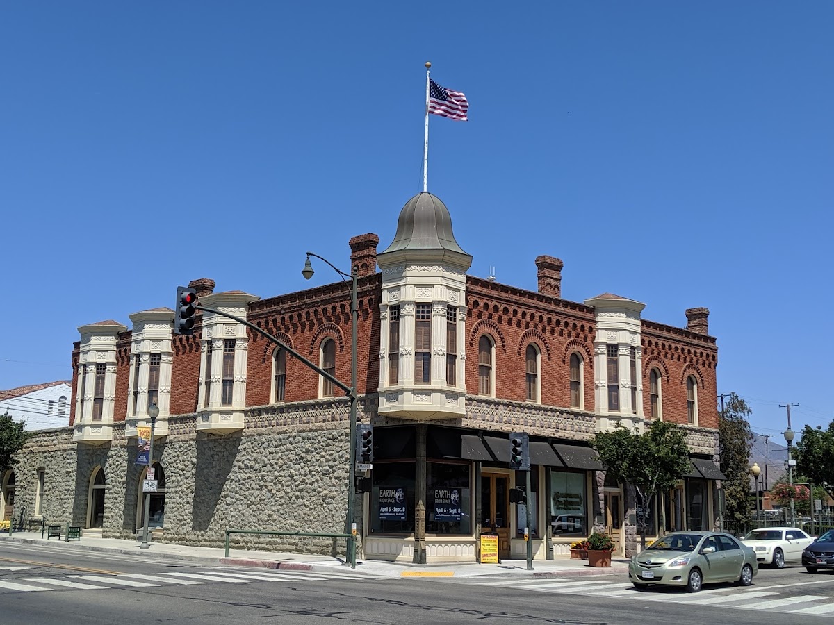 California Oil Museum
