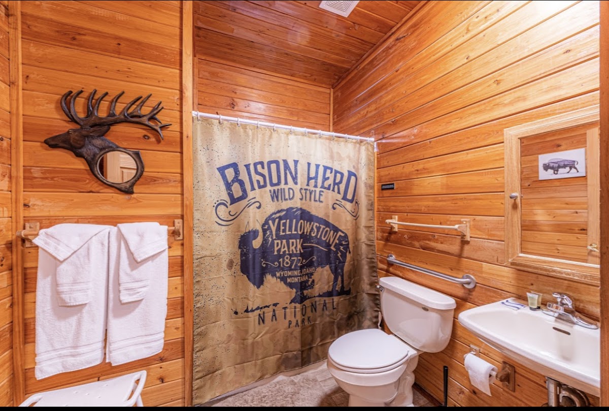 Wooden Nickel Cabins photo 3