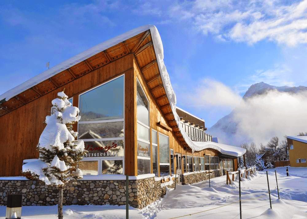 Waterton Lakes Lodge Resort