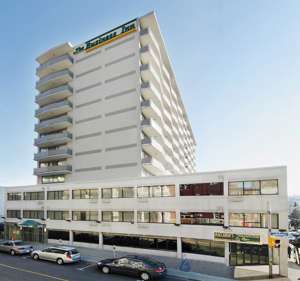 The Business Inn & Suites
