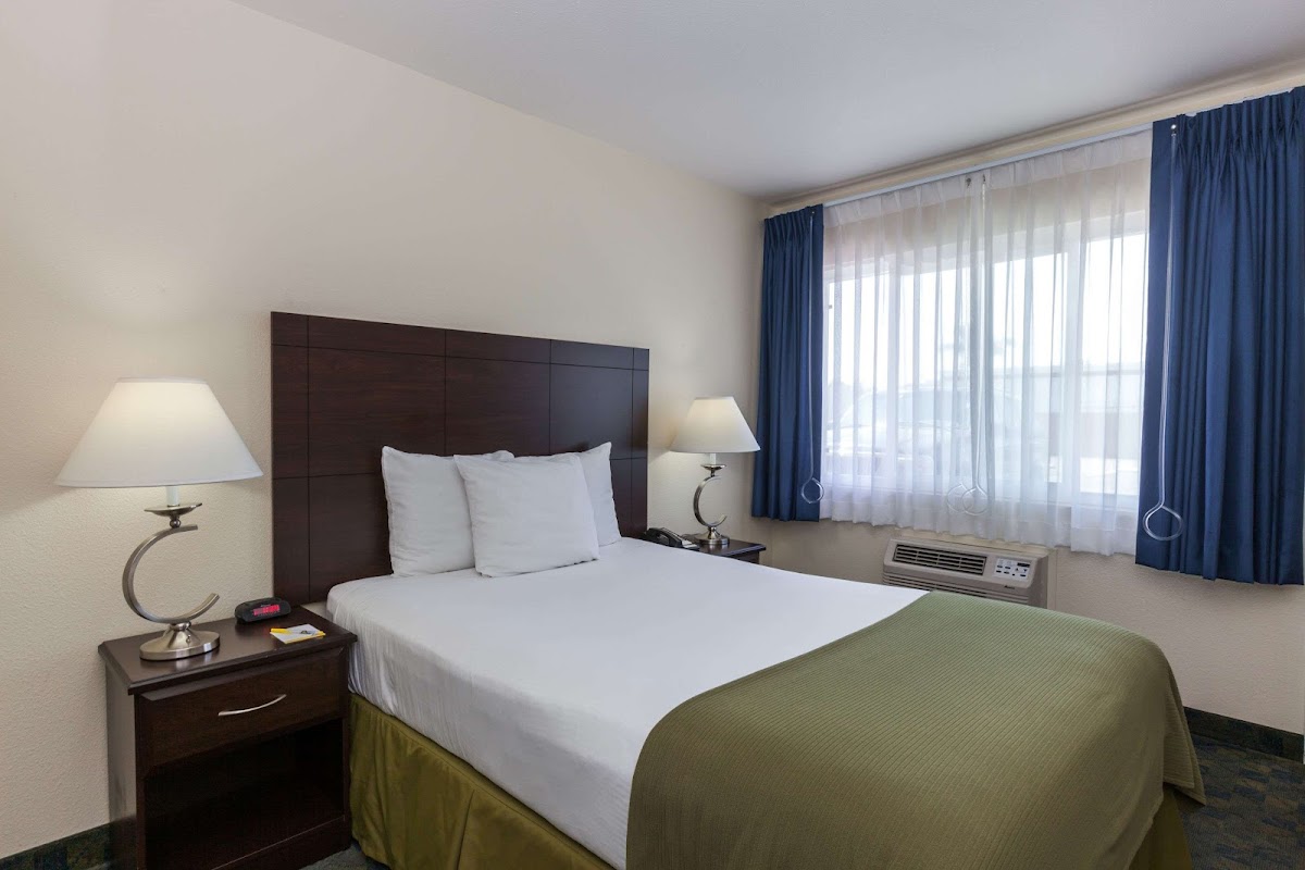 Days Inn by Wyndham Santa Maria photo 2