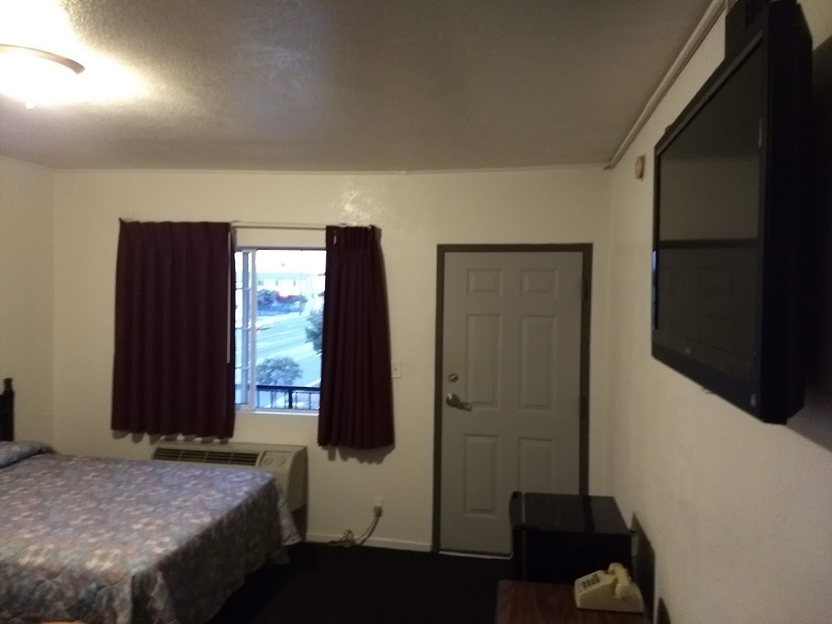 Islander Motel photo 3