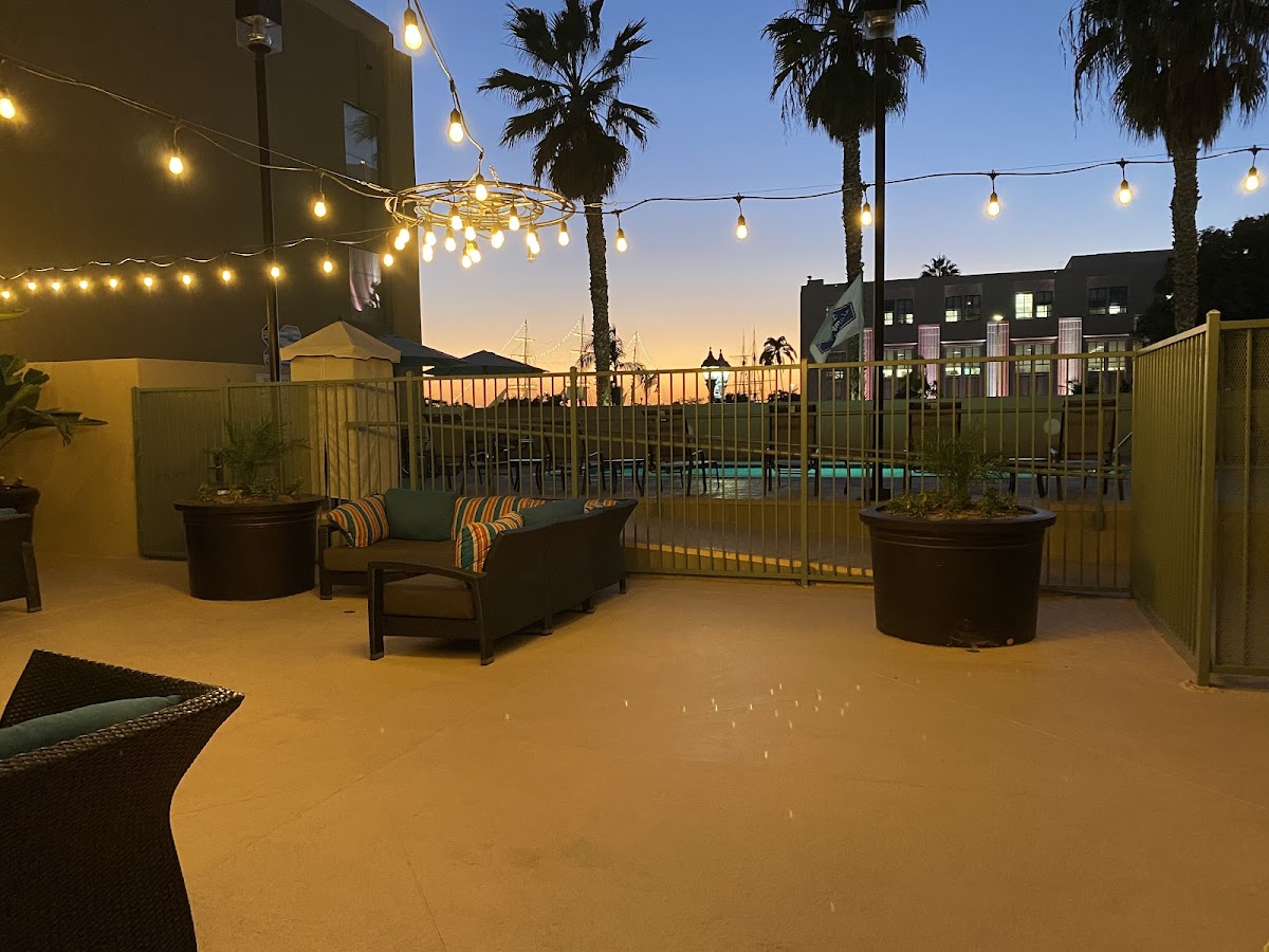Hampton Inn San Diego-Downtown photo 3