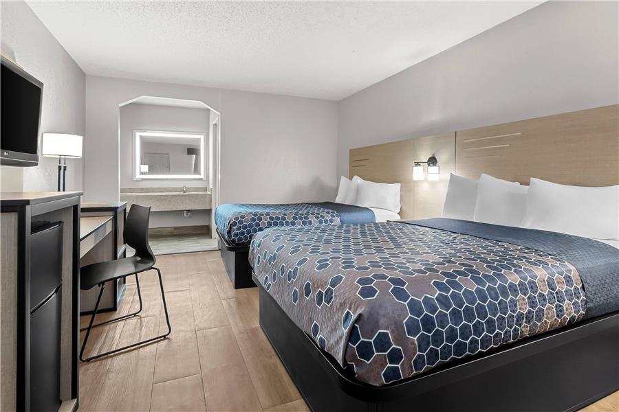 Rodeway Inn North Charleston - Ashley Phosphate photo 2